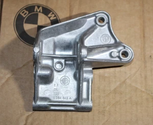 GENUINE BMW E21 E30 E12E28 Z1 M20 ENGINE ALTERNATOR SUPPORTING BRACKET NEW OEM - Picture 1 of 6