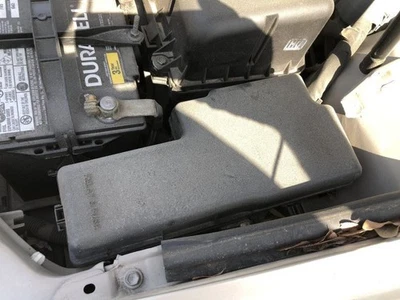 Motor de caja de fusibles compatible con 04-06 LEXUS ES330 880919 Foto 1 de 4