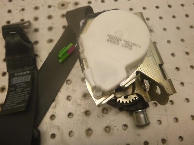 Tensor de cinturón de seguridad trasero izquierdo negro para Volvo XC60 2013 Foto 1 de 4