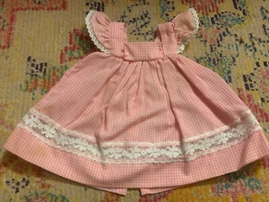 *ANTIQUE* Vintage 1950s Pink & White Gingham Check Pinafore Dress for 18in Doll - Picture 1 of 5