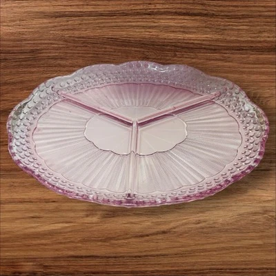 Bandeja Relish Dividida Vintage Emily’s Attic Pink Hobnail de Gorham Foto 1 de 4