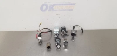 LOTE MIXTO PERILLA PANEL TABLERO FORD F250 RANGER XLT 71 Foto 1 de 4