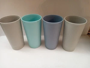 Tupperware Vintage 4er Set Country Pastellfarben 12 Unzen Becher, kostenloser Versand - Bild 1 von 4