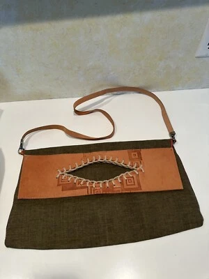 Cartera de hombro vintage CHARLES KLEIN verde tejida de algodón y cuero Italia 47 Foto 1 de 4