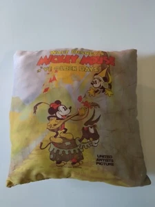 Almohada de colección Walt Disney Mickey Mouse in Ye Old Days - Imagen 1 de 9