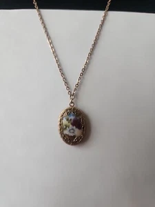 1928 GT Necklace With Multi Color Floral Pendant - Picture 1 of 4