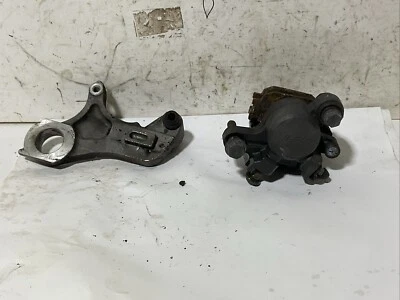 Pinza de freno Yamaha YZF-R1-2005 - trasera - buen estado Foto 1 de 4