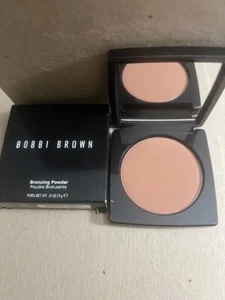Bobbi Brown Bronzing Powder Medium 0.31oz / 9g NIB Free Shipping - Picture 1 of 4