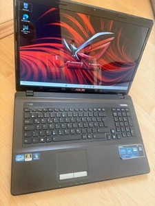 Asus A93S 18,4 Zoll FULL HD, i7 2670QM, 32GB, ,4 TB SSD ,1 TB HDD Win 11,Bluray - Picture 1 of 6