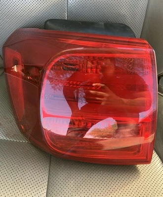 2015 2016 2017 2018 Kia Sedona Tail Light Right Passenger Side Lamp  OEM - Image 1 of 2