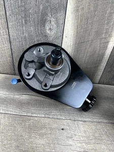 Servopumpe mit Ausgleichsbehälter kompatibel mit Dodge B150/250/350,  - Bild 1 von 9