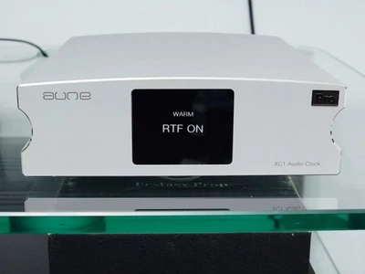 Aune XC1 10GHz Master Clock - Image 1 of 4
