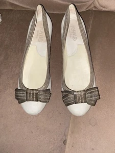Khrio Damen Leder Ballerina Gr. 39 beige - Bild 1 von 6