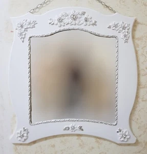 SPECCHIO DA PARETE CORNICE IN LEGNO BIANCO E FOGLIA ARGENTO - Imagen 1 de 4