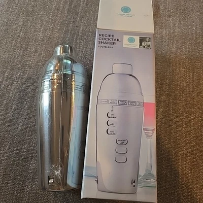 Coctelera Colección Martha Stewart Acero Inoxidable 32 OZ Receta Coctelera Caja Abierta Foto 1 de 4