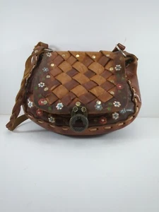 70s Hand tooled leather floral embossed vintage bohemian Saddle shoulder bag - Picture 1 of 11