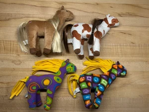 2010 Whimzy Pets Stuffed Fabric Plush 6" Horse Embroidered Diamond Set of 4 - Picture 1 of 20