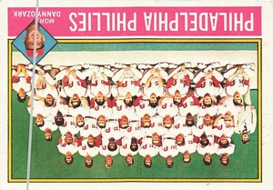 1976 Topps #384 Philadelphia Phillies / Danny Ozark TC, MGR, CL - Picture 1 of 2