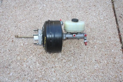 00-05 FORD EXCURSION 99-04 F250 F350 SUPER DUTY BRAKE BOOSTER MASTER CYLINDER - Image 1 of 4
