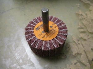 3m Standard Schleifmittel 898002 Polieren & Blend Kombi-Scheibe 2"x1"x1/4" [3*MM-27] - Bild 1 von 4