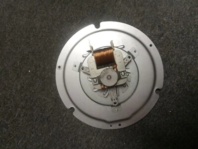 OEM Whirlpool Range Convection Fan Assy. W11527111 for WFES5030RZ0 - Image 1 of 2