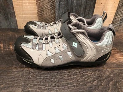 Tênis de ciclismo feminino Specialized Tahoe cinza/preto/aqua tamanho 7 - Imagem 1 de 4
