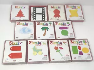 Sizzix Stanzform: rot groß (11x Posten) Schriftrolle/Filmstreifen/Weihnachtsbaum/Büroklammern - Bild 1 von 3