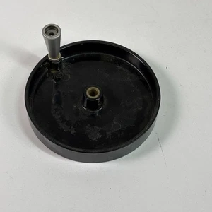 Volantino vintage in plastica nero con leva maniglia e manovella 1,3" parte radio - Foto 1 di 7