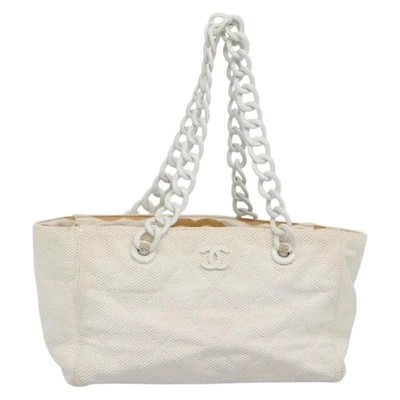 CHANEL Matelasse Chain Shoulder Bag Straw Ivory Gold CC Auth 142167 - Image 1 of 4