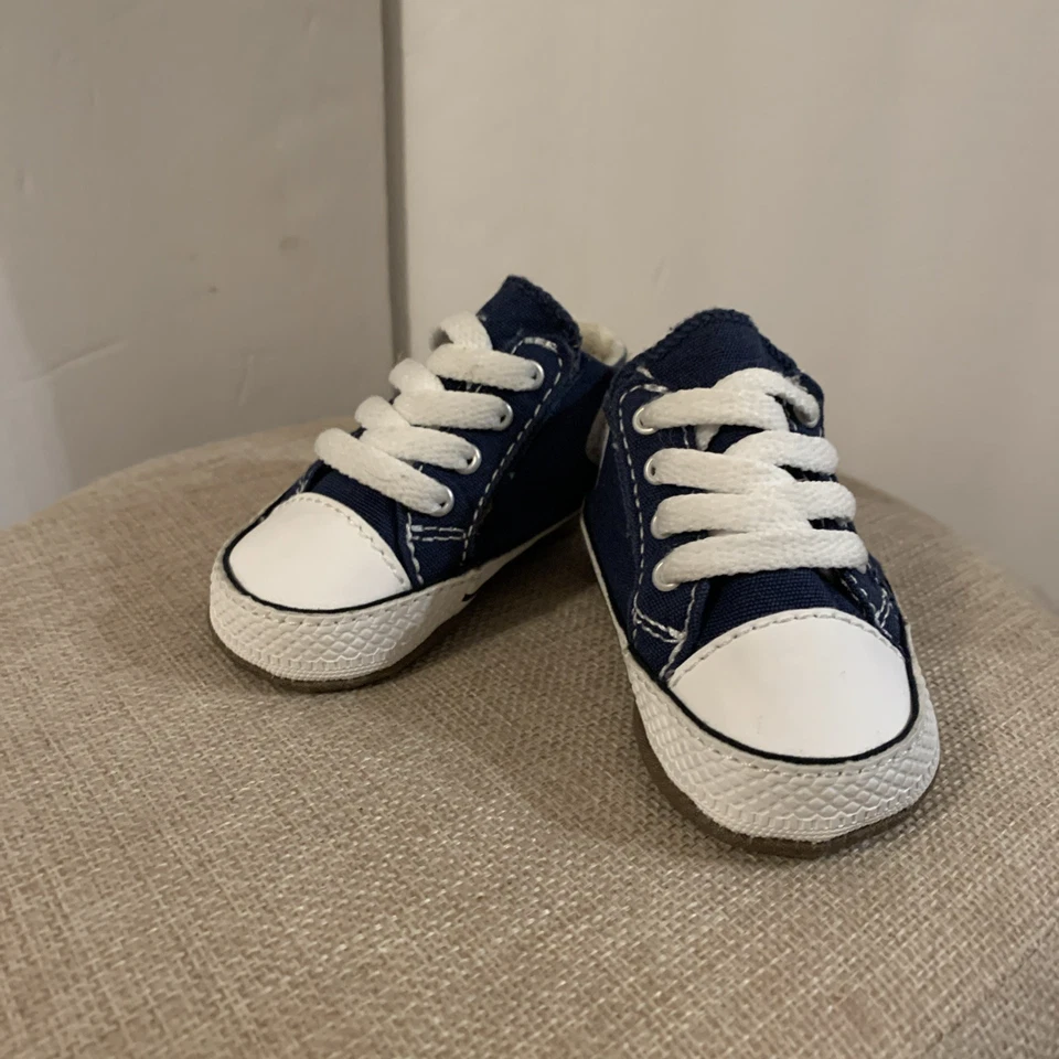 Zapatos de cuna Converse Chuck Taylor All Star infantil talla 1 azul marino Foto 1 de 4