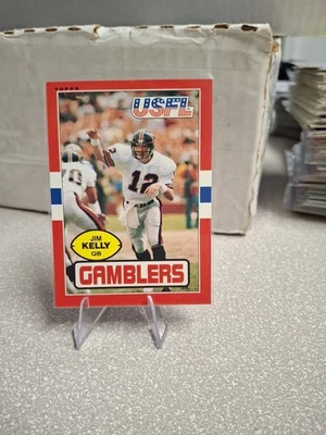 1985 TOPPS USFL #45 JIM KELLY GAMBLERS - Miami Hurricanes RC Rookie Card B - Image 1 of 2