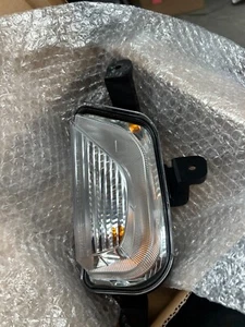 2020-2023 BUICK ENCORE Genuine GM Lamp 42716021 - Picture 1 of 3