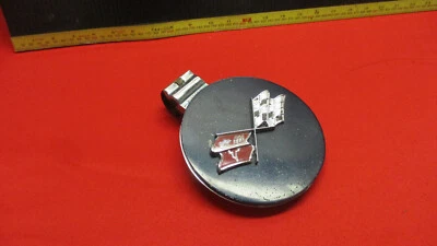 Corvette 1971-1973 montaje de puerta de gas Foto 1 de 4