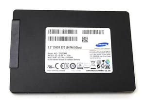 Samsung 840 Pro 256 GB 2,5 pollici SATA-III 6 Gb/s MZ-7PD256M SSD #310945 - Foto 1 di 2