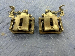 2005-2014 Ford Mustang Gt Rear Left & Right Side Brake Caliper Pair OEM - Picture 1 of 5