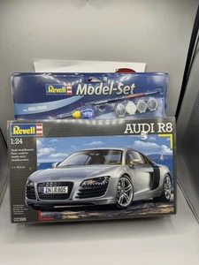New Revell Audi R8 1/24 Car Model Kit #07398 Extended Kit - Picture 1 of 10