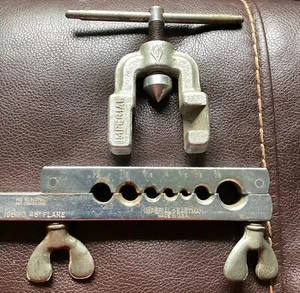 Imperial Eastman 195-FC Flaring Tool 3/16" to 5/8" 45 Degree Flare - Picture 1 of 7