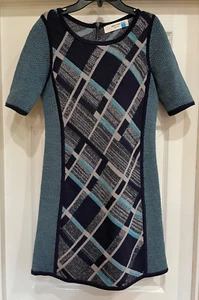 ANTHROPOLOGIE SPARROW Kleid - schwarz/blau Strick Kurzarm, Rauten kariert Small - Bild 1 von 8