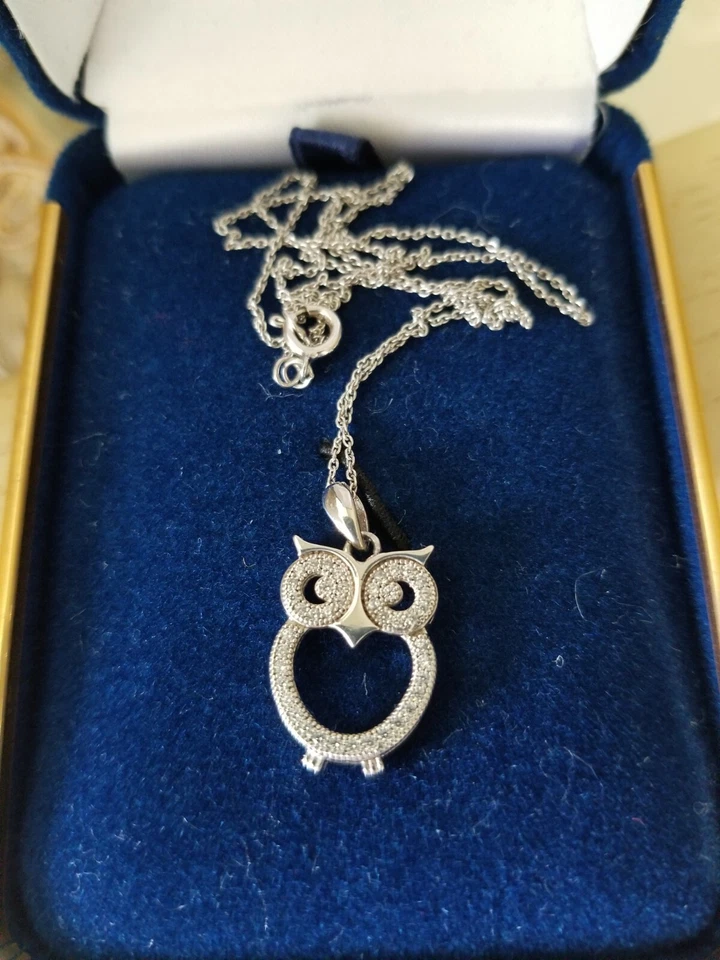 IBB LONDON BÚHO ESTERLINA/PLACA DE RODIO CON 42 DIAMANTES GENUINOS/CADENA ESTERLINA DE 18" Foto 1 de 4