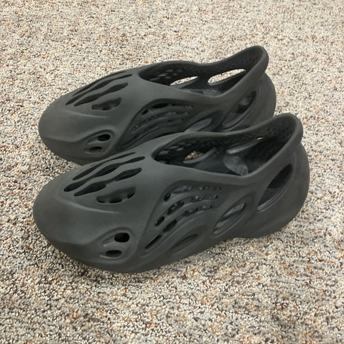 Taglia 7 Adidas Yeezy Ontx