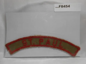 ST. PAUL KHAKI & RED CITY STRIP BLACK BACK STITCH F8454 - Bild 1 von 1