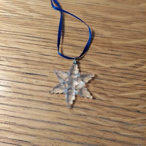 SWAROVSKI Crystal Annual Little Star Ornament Christmas No Box Aporox 1.5 Inches - Picture 1 of 5