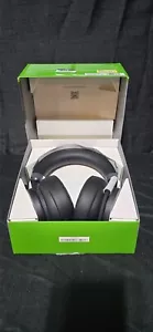 Xbox Wireless Stereo Headset - Picture 1 of 5