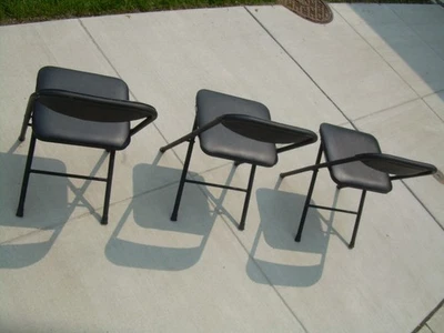 Conjunto de 3 cadeiras dobráveis - Imagem 1 de 3