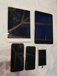 5x Apple Products, iPhones And iPads Job Lot - Picture 1 of 16