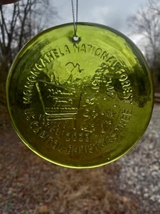 BLENKO Ornament 2023 US Capitol Christmas Tree Suncatcher - Picture 1 of 4