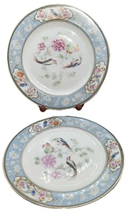 2 HUTSCHENREUTHER Royal Bavarian Selb DINNER PLATES 10 1/4“ BIRD of PARADISE - Picture 1 of 6