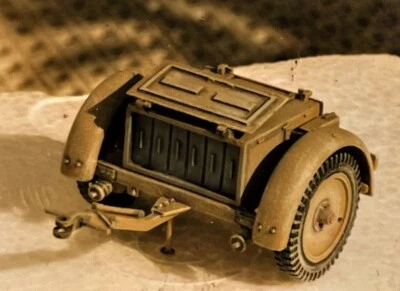 SMA SCALE MODEL ACCESSORIES SMAV 114 - GERMAN 20/30mm AMMO TRAILER SdAh33 - 1/35 - Immagine 1 di 4