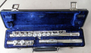 Armstrong Model 90 Sterling Silver Flute !No Reserve! Worldwide Shipping!