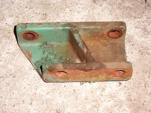 Halterung für Mähwerkaushub von MAN 2P1 Oldtimer Traktor - Picture 1 of 3